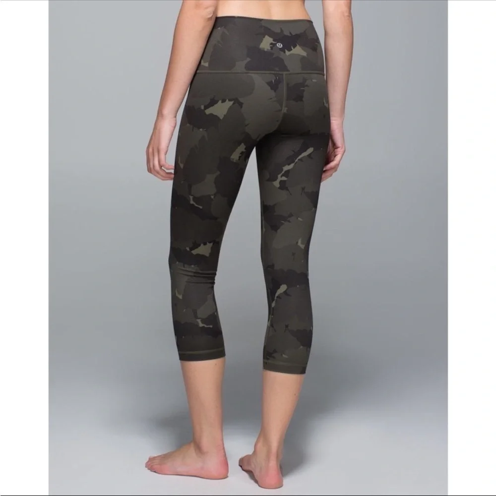 Lululemon Tropical Camo Leggings